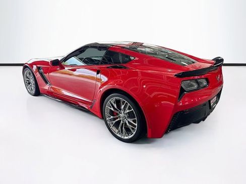 Used 2019 Chevrolet Corvette Z06 RWD image 7