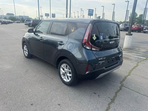 Used 2025 Kia Soul LX w/ LX Technology Package image 6
