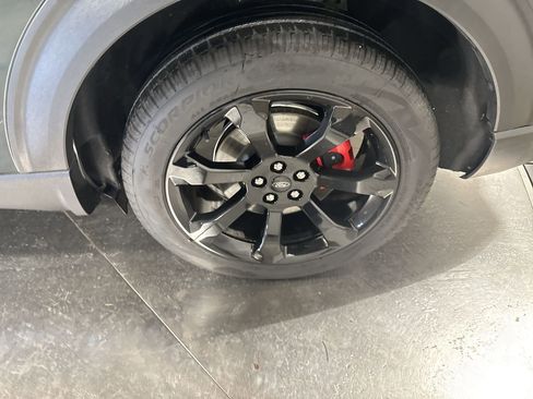 Used 2023 Ford Explorer ST w/ Equipment Group 401A image 12