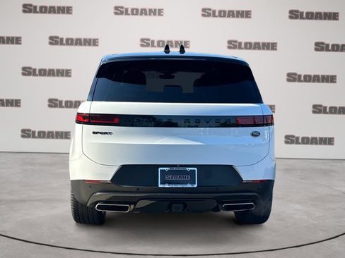Used 2023 Land Rover Range Rover Sport SE AWD/4WD image 4