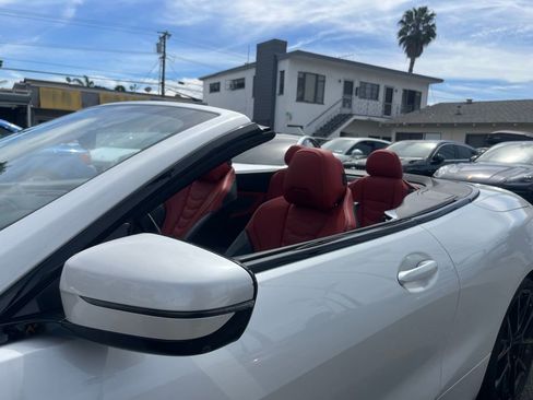 Used 2023 BMW 840i Convertible image 13