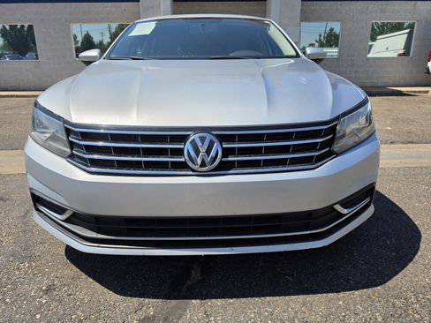 Used 2016 Volkswagen Passat 1.8T S FWD image 10