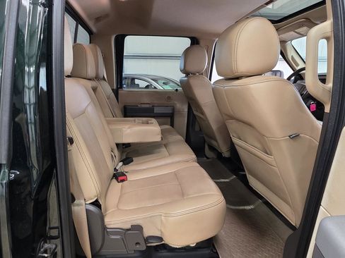 Used 2015 Ford F250 Lariat w/ Lariat Ultimate Package AWD/4WD image 24