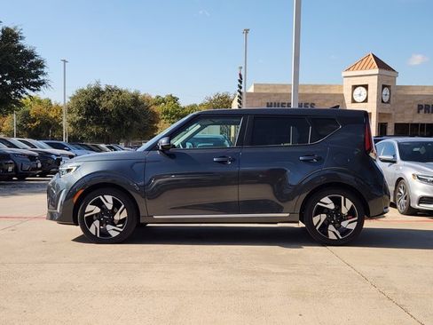 Certified 2025 Kia Soul GT-Line w/ GT-Line Technology Package image 4