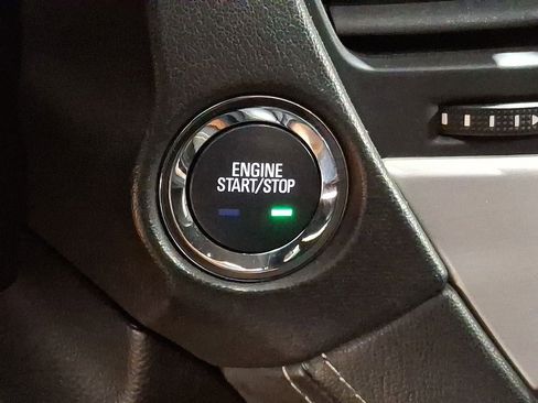 Used 2017 GMC Yukon SLT image 20