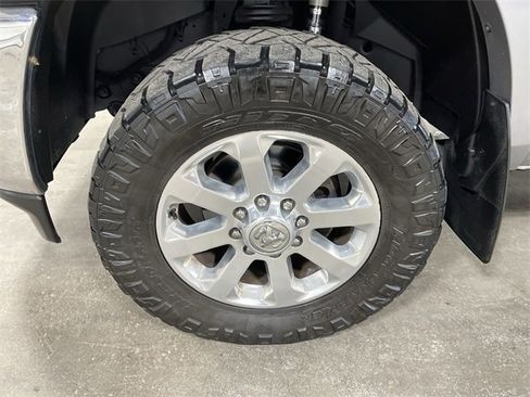 Used 2020 RAM 2500 Laramie image 22
