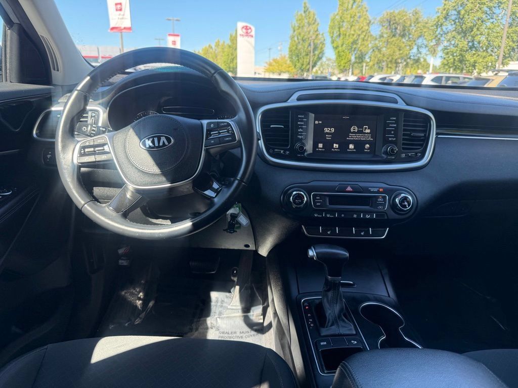 Used 2020 Kia Sorento LX w/ LX I4 Convenience Package FWD image 21