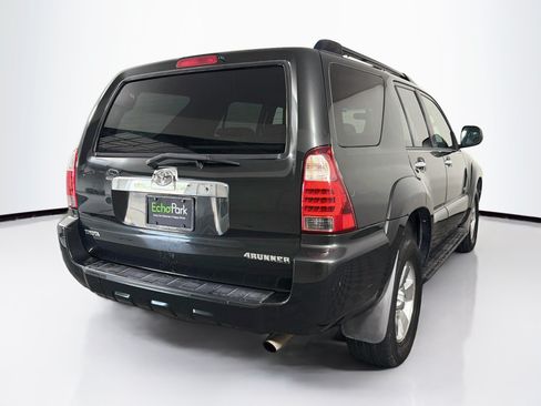 Used 2008 Toyota 4Runner SR5 RWD image 9