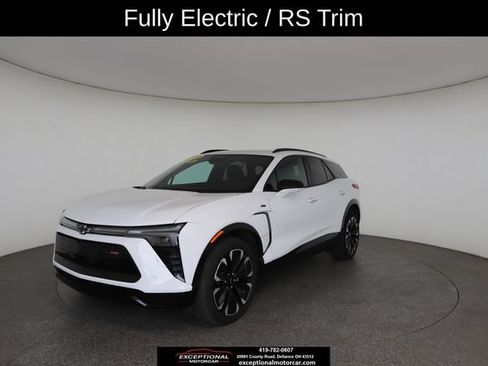 Used 2024 Chevrolet Blazer EV RS AWD/4WD image 2