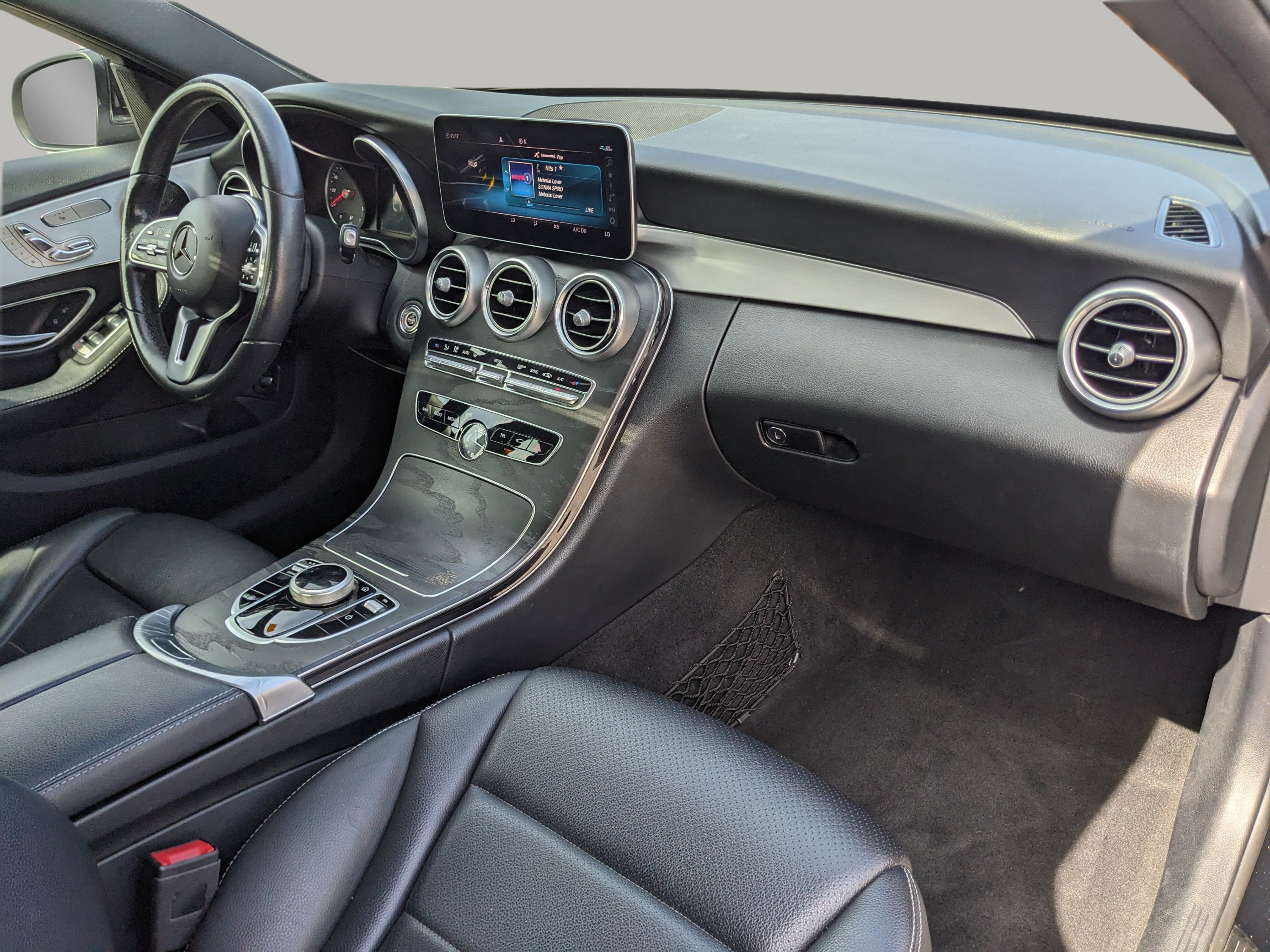 Used 2019 Mercedes-Benz C 300 Sedan image 12