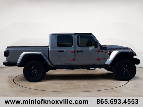 Used 2020 Jeep Gladiator Rubicon AWD/4WD image 2