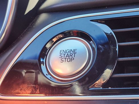 Used 2022 Genesis G70 3.3T w/ Sport Prestige Package image 23