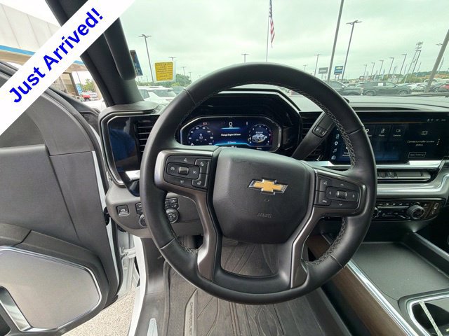Used 2024 Chevrolet Silverado 2500 High Country AWD/4WD image 50