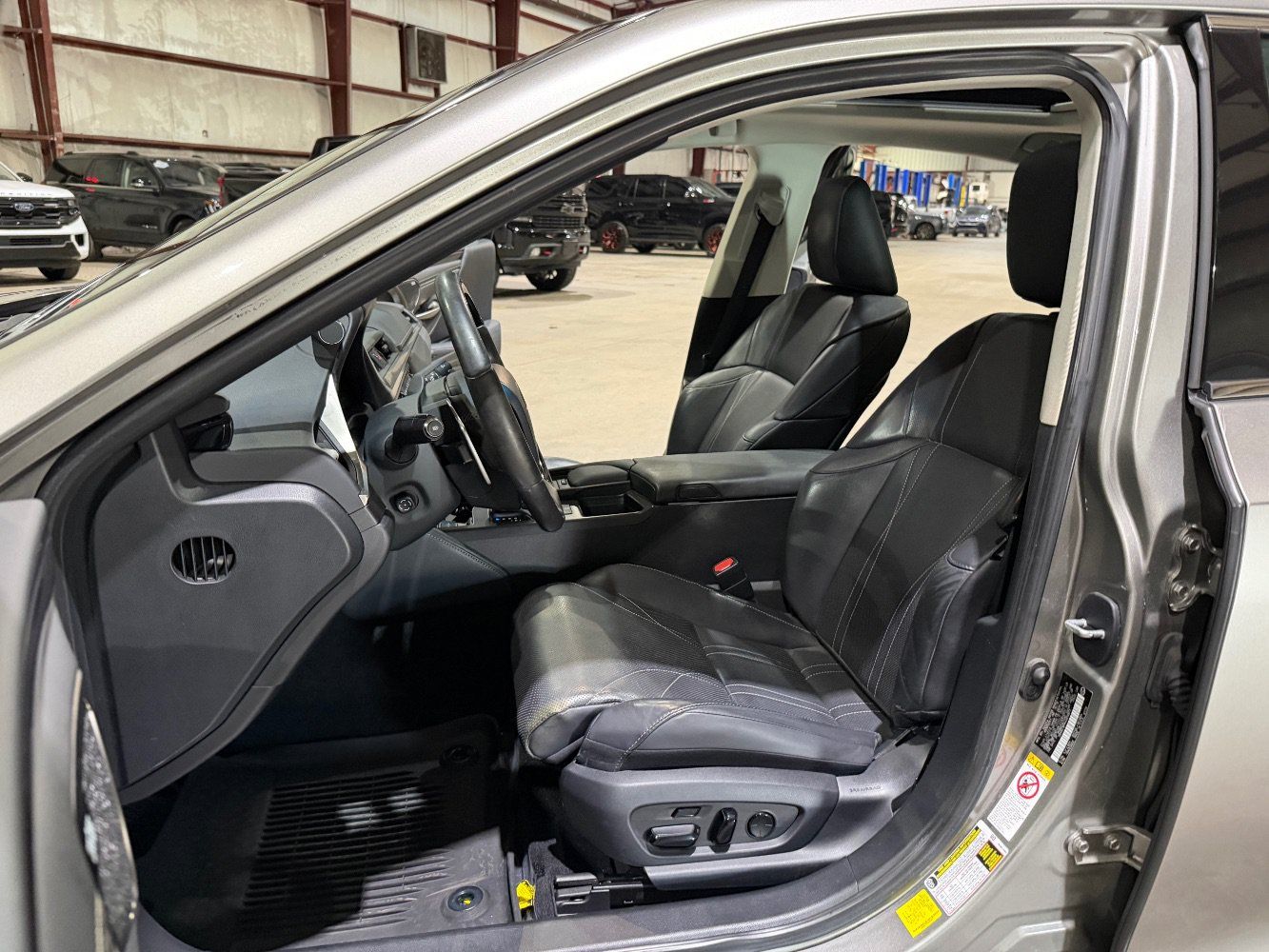 Used 2019 Lexus ES 350 w/ Accessory Package FWD image 14