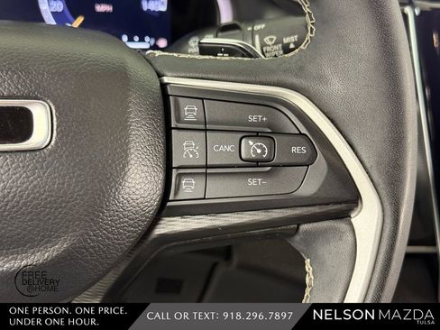 Used 2023 Jeep Grand Cherokee Altitude AWD/4WD image 26