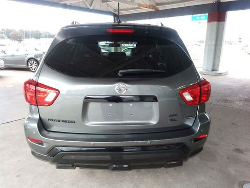 Used 2018 Nissan Pathfinder SL w/ Midnight Edition Package AWD/4WD image 6