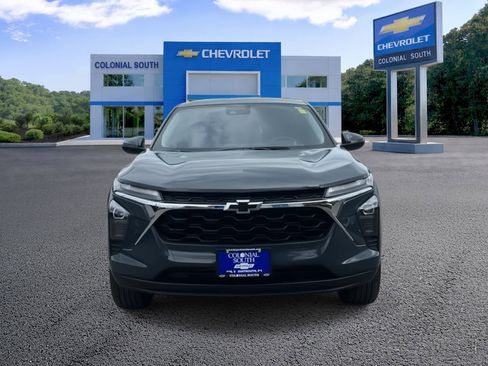 Certified 2025 Chevrolet Trax LS w/ LS Convenience Package image 9