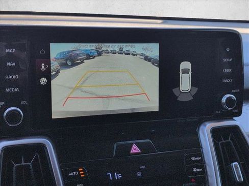 Used 2022 Kia Sorento S image 18