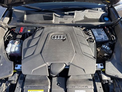 Used 2019 Audi Q8 Premium w/ Convenience Package image 26