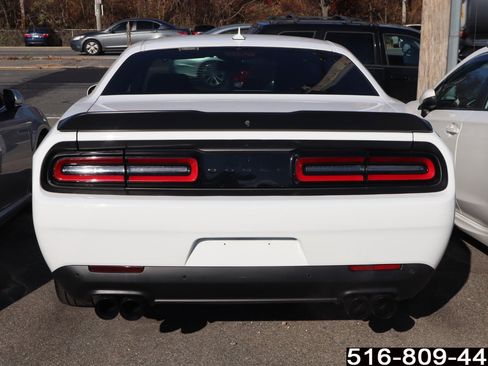 Used 2023 Dodge Challenger R/T w/ Plus Package image 4