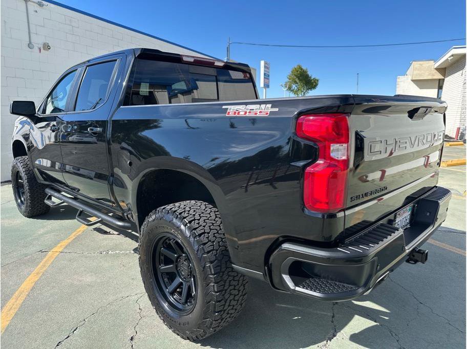 Used 2021 Chevrolet Silverado 1500 LT Trail Boss w/ Convenience Package II AWD/4WD image 15