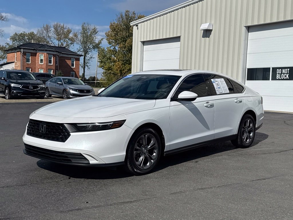 Certified 2024 Honda Accord EX image 3
