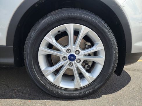 Used 2017 Ford Escape SE w/ Equipment Group 201A AWD/4WD image 20