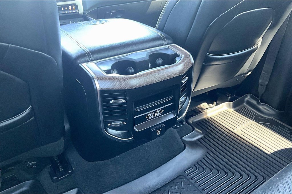 Used 2019 RAM 1500 Laramie AWD/4WD image 25