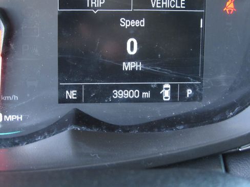 Used 2020 Chevrolet Trax LT w/ Driver Confidence Package image 26