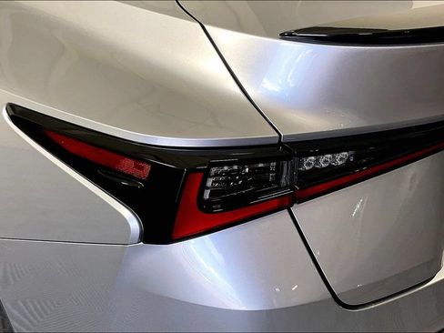 Used 2025 Lexus IS 350 F Sport w/ Accessory Package RWD image 36