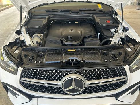 Used 2025 Mercedes-Benz GLE 450 4MATIC Coupe image 13