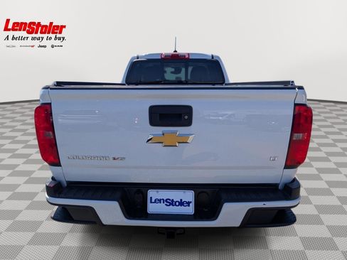 Used 2018 Chevrolet Colorado LT w/ LT Convenience Package image 4