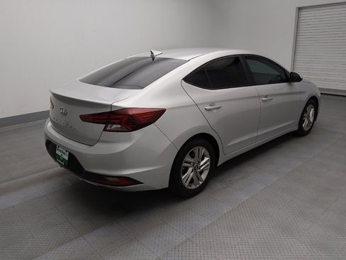 Used 2019 Hyundai Elantra SEL image 9