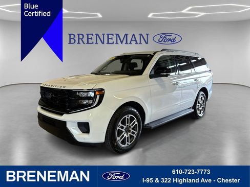 Certified 2025 Ford Expedition Active AWD/4WD image 1