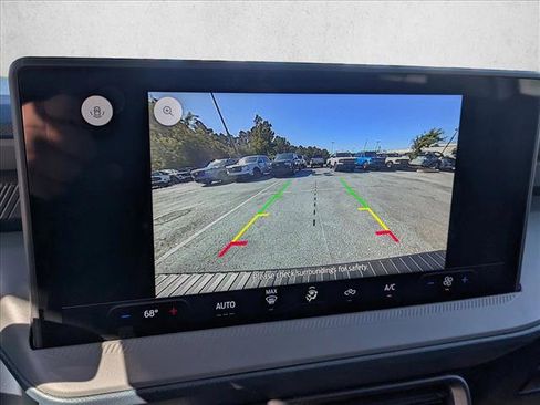 New 2025 Ford Maverick XL image 12