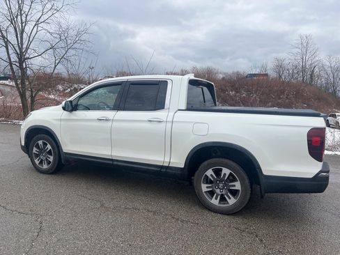 Used 2018 Honda Ridgeline RTL-E image 3