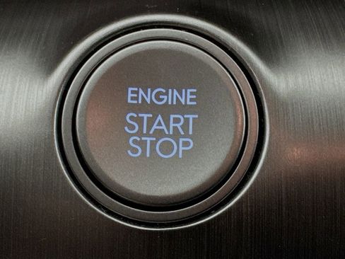 Certified 2025 Hyundai Kona SEL image 34