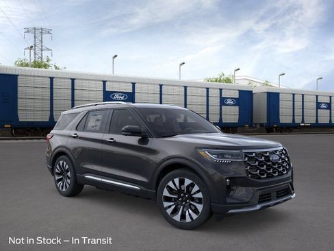 New 2026 Ford Explorer Platinum w/ LUX Leather Package AWD/4WD image 7