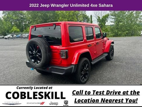 Used 2022 Jeep Wrangler Unlimited Sahara AWD/4WD image 4
