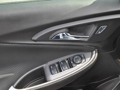 Used 2024 Chevrolet Malibu RS FWD image 12