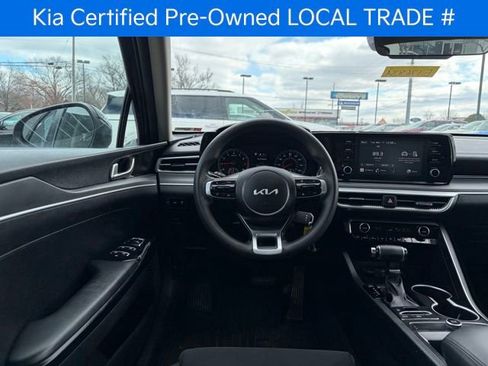 Used 2022 Kia K5 LX image 2