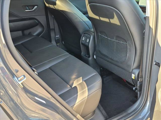 Used 2024 Hyundai Kona Limited FWD image 20