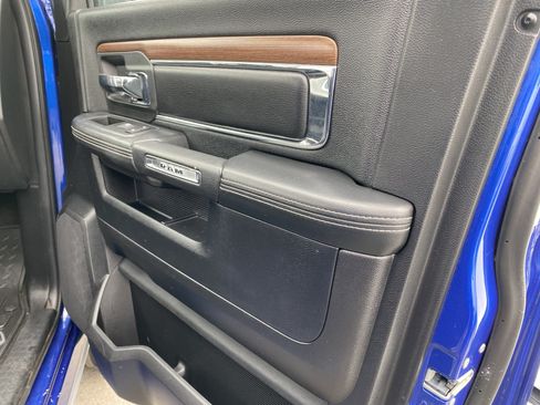 Used 2014 RAM 2500 Laramie w/ Convenience Group AWD/4WD image 26