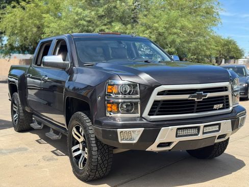 Used 2014 Chevrolet Silverado 1500 LTZ Z71 w/ LTZ Plus Package AWD/4WD image 4