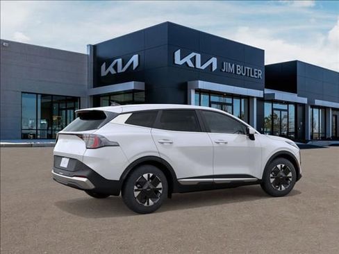 New 2026 Kia Sportage LX FWD image 6