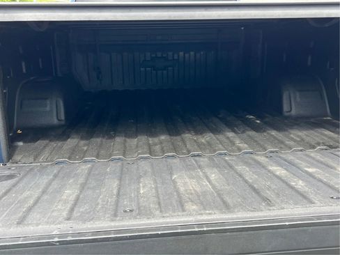 Used 2019 Chevrolet Silverado 1500 LTZ AWD/4WD image 35