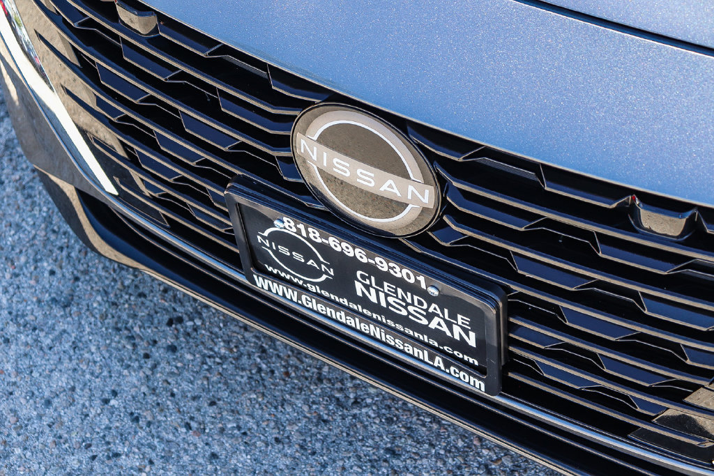 Used 2025 Nissan Sentra S FWD image 5