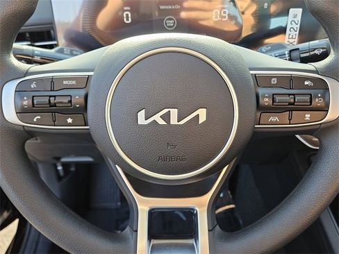 New 2026 Kia K5 LXS image 21