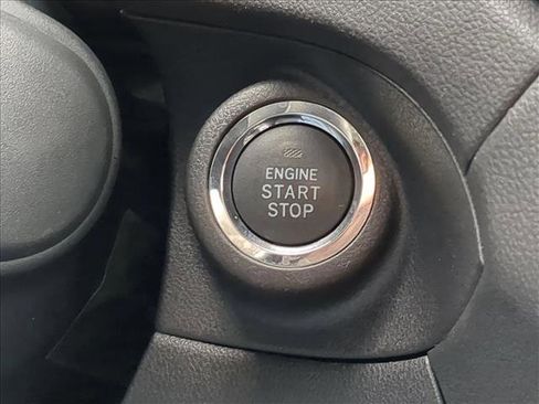 Certified 2025 Subaru Ascent Premium image 17