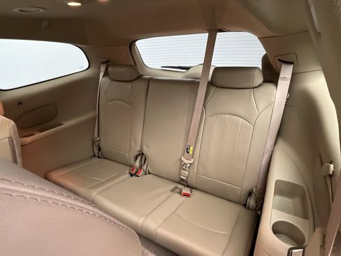 Used 2011 Buick Enclave CXL w/ Trailering Provision Package AWD/4WD image 14
